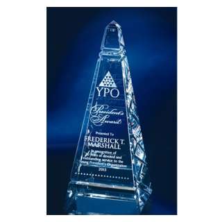 Optic Crystal Pyramid