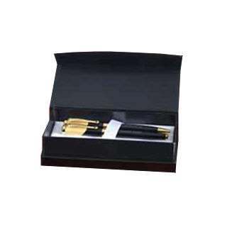 Metal ball point and roller ball pen set